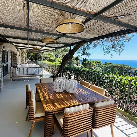 Διαμέρισμα Volare, *
