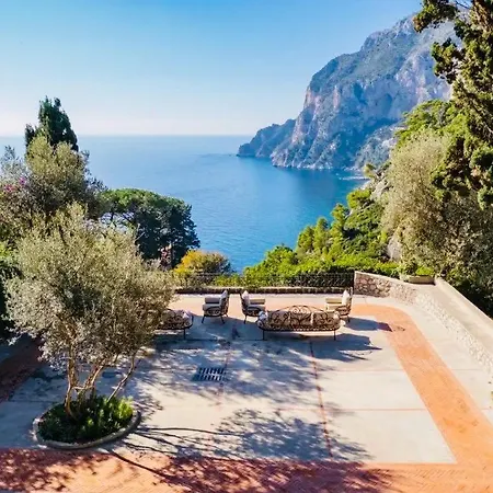 Volare, Apartment Capri