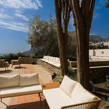 Volare, Apartment Capri