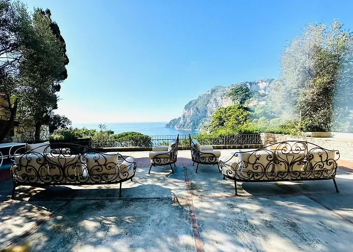 Volare, Διαμέρισμα